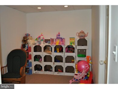 8 Taft Ct, Princeton, NJ 08540 - photo 2