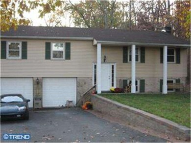 2115 Jacobs Sawmill Rd, East Greenville, PA 18041 - photo 3