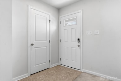 166 Chesapeake Cir, Springfield, OH 45505 - photo 5