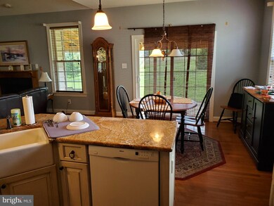 181 Augusta Dr, Honey Brook, PA 19344 - photo 5