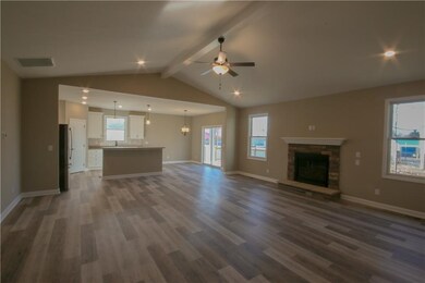 5675 Victory Dr, Columbus, IN 47203 - photo 3