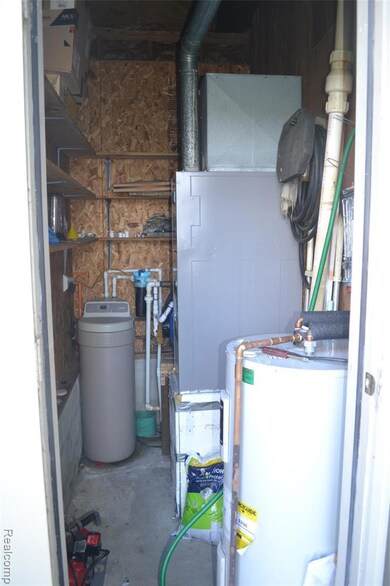 2347 E Bay Ridge Dr, Au Gres, MI 48703 - photo 7