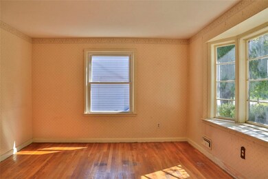 82 Patton Rd, Woonsocket, RI 02895 - photo 7