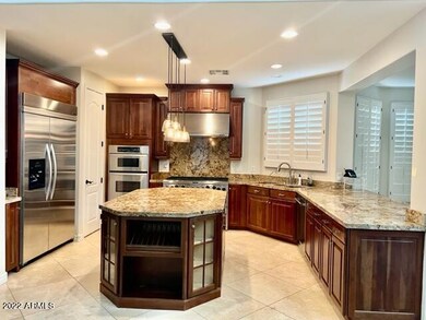 831 E Canyon Way, Chandler, AZ 85249 - photo 4