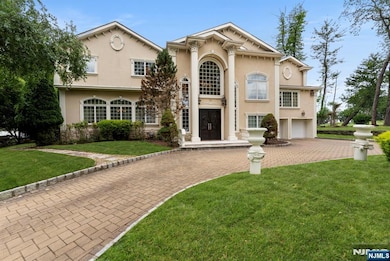 151 Mackay Dr, Bergenfield, NJ 07621 - photo 5