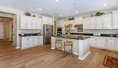 STONE HILL Kitchen