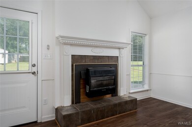 320 Pineview Dr NW, Fayette, AL 35555 - photo 7