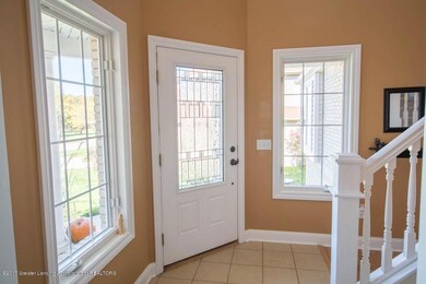 2202 Walmar Dr, Lansing, MI 48917 - photo 5