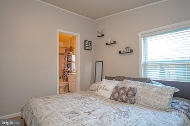 2 Cove Rd, Penns Grove, NJ 08069 - photo 4