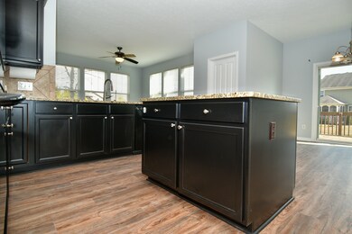 1215 Colinbrook Cir, Greenwood, IN 46143 - photo 7