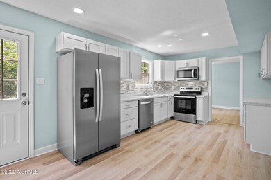 1028 Massey Rd, Jacksonville, NC 28546 - photo 7