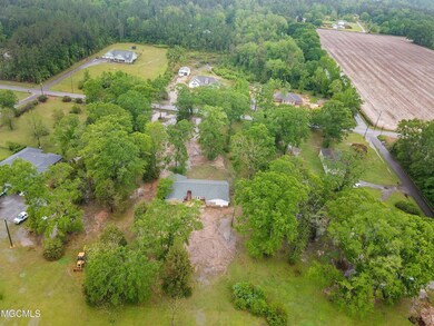 4912 Davis Sawmill Rd, Lucedale, MS 39452 - photo 6