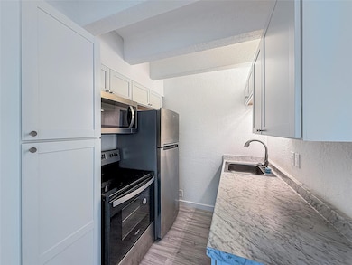 5914 Lago Vista Way unit C25, Lago Vista, TX 78645 - photo 4