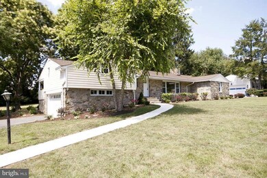 540 Hampton Ln, Towson, MD 21286 - photo 2