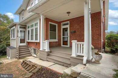 202 Walnut St, Lemoyne, PA 17043 - photo 3