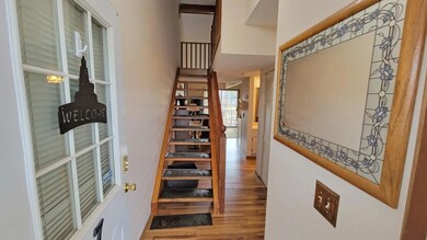23 fRONT DOOR