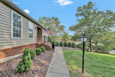 1015 Clearfield Rd SW, Roanoke, VA 24015 - photo 6