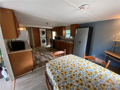 409 Gaynor Hollow Rd, Roach, MO 65787 - photo 7