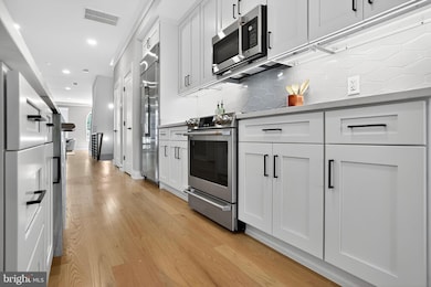 1329 Irving St NW unit 2, Washington, DC 20010 - photo 7