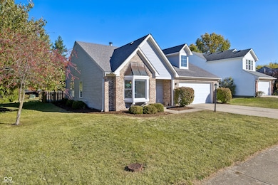 6230 Valleyview Dr, Fishers, IN 46038 - photo 4