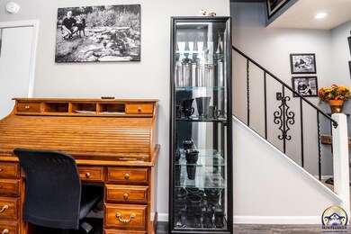 3036 SW Randolph Ave, Topeka, KS 66611 - photo 7