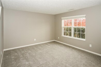 10883 Veon Dr, Fishers, IN 46038 - photo 3