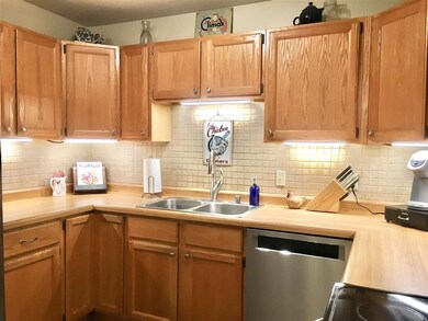 104 Shoo St, Brooklyn, WI 53521 - photo 6