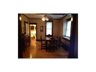 DINING ROOM FROM THE LIVING ROOM!!