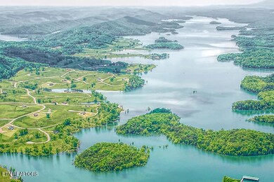 sunset-bay-aerial-views-on-norris-lake