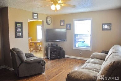 3149 Field St, Longview, WA 98632 - photo 2