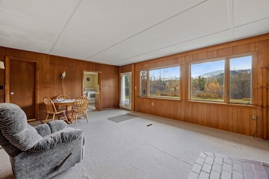 572 Wells Rd, Franconia, NH 03580 - photo 3