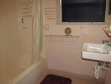 Full bath