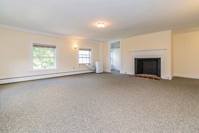 147 Middle St unit 5, Portsmouth, NH 03801 - photo 4