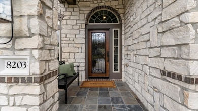 8203 Caroline Ridge Dr, Humble, TX 77396 - photo 4