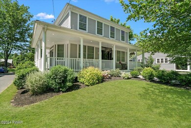 214 W Sarah St, Milford, PA 18337 - photo 3