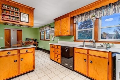 290 River St, Billerica, MA 01821 - photo 4