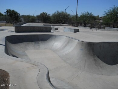 SKATE BOARD PARK