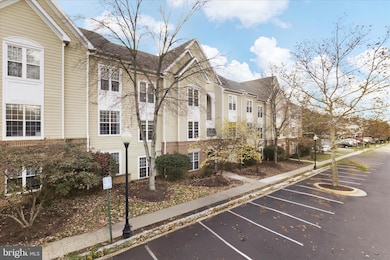 12909 Alton Square unit 201, Herndon, VA 20170 - photo 3