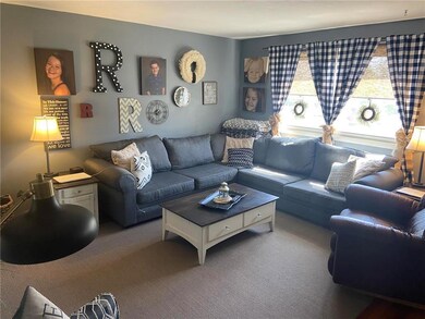 3393 S 2nd St, Whitehall, PA 18052 - photo 3