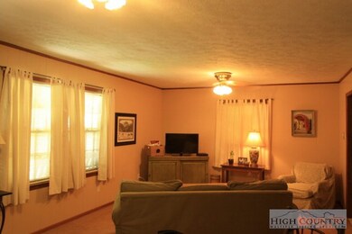 2 BR Living Area
