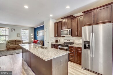 8223 Hollow Ct, Severn, MD 21144 - photo 4