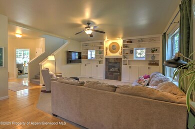 Living room 1