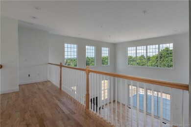 14 Pumpkin Grove, East Lyme, CT 06333 - photo 3