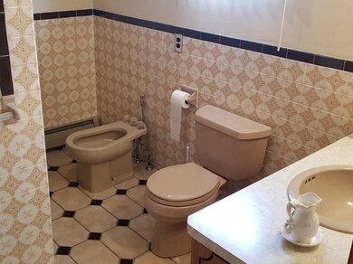 24 Orchard St, Fall River, MA 02723 - photo 4