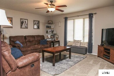 265 Lincoln Ave, Lincoln, IL 62656 - photo 2