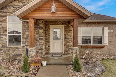 2414 W Summerset St-3