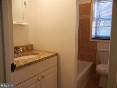 53 Llanfair Rd unit C, Ardmore, PA 19003 - photo 6