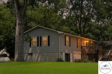 305 W 4th St, Calhoun, MO 65323 - photo 2