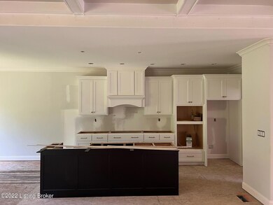 3233 Catalpa Farms Kitchen-Brk Area