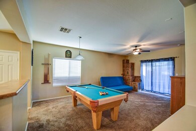 family room 2